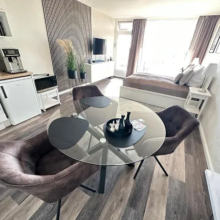 Apartment Timmendomizil - Schoene In Bester Lage - Sonnenseite